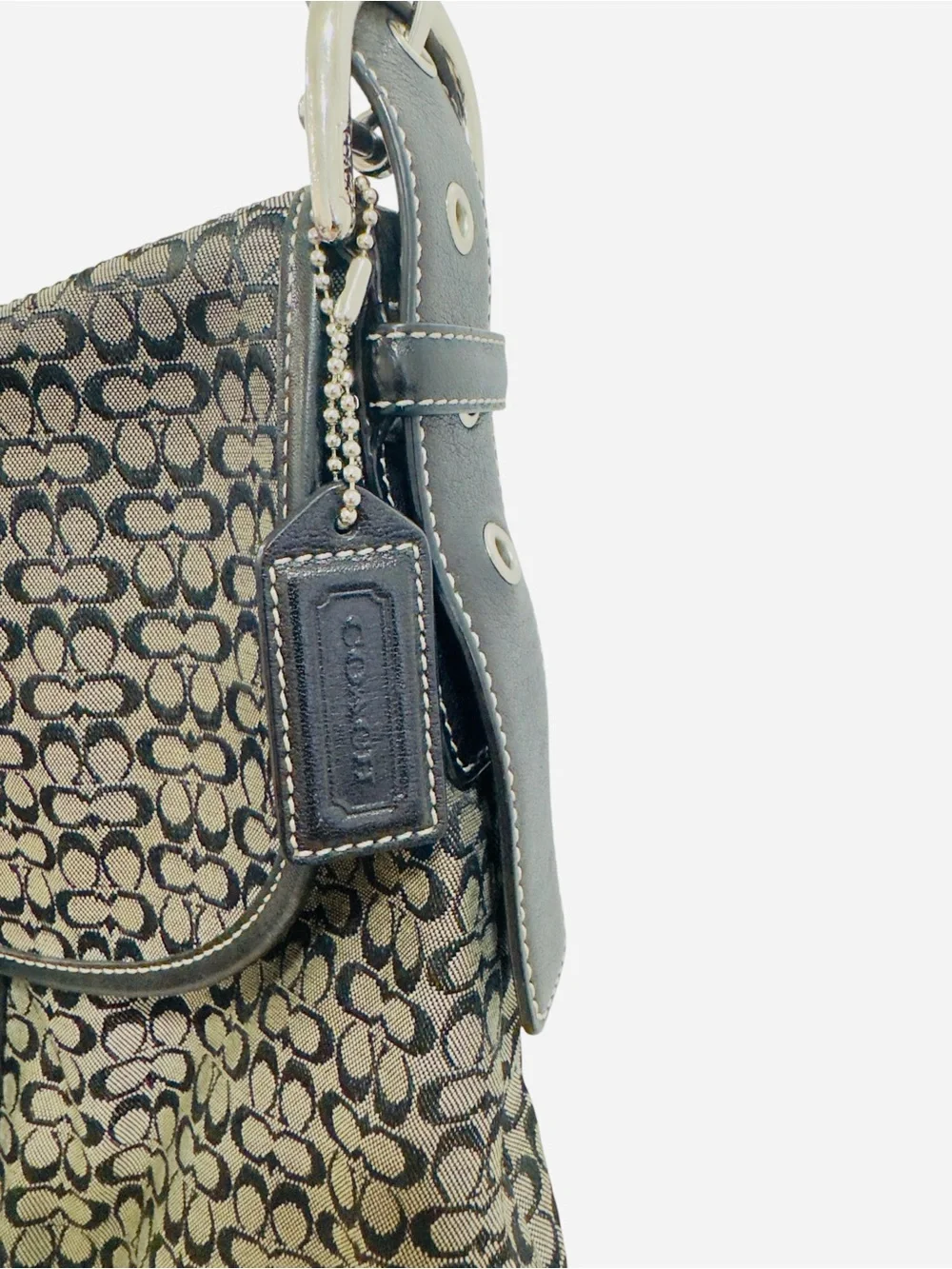 COACH VINTAGE SOHO JACQUARD Black and Gray Patterned Women's Bag.